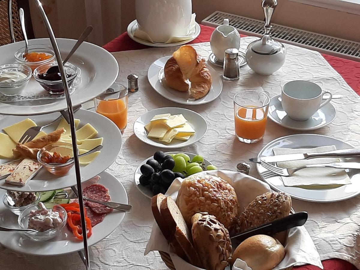 Gutshaus Neu Farpen Hotel Neuburg  Ngoại thất bức ảnh